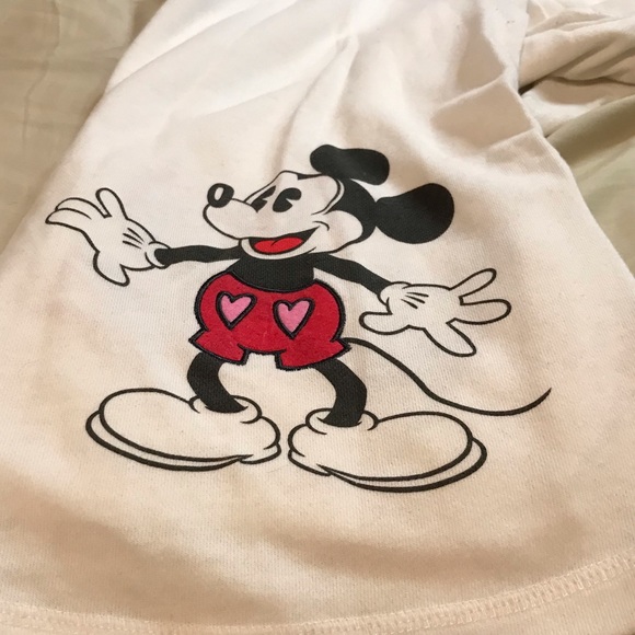Disney Parks Original Mickey and Minnie Valentine’s Day XOXO Hoodie - Picture 7 of 9